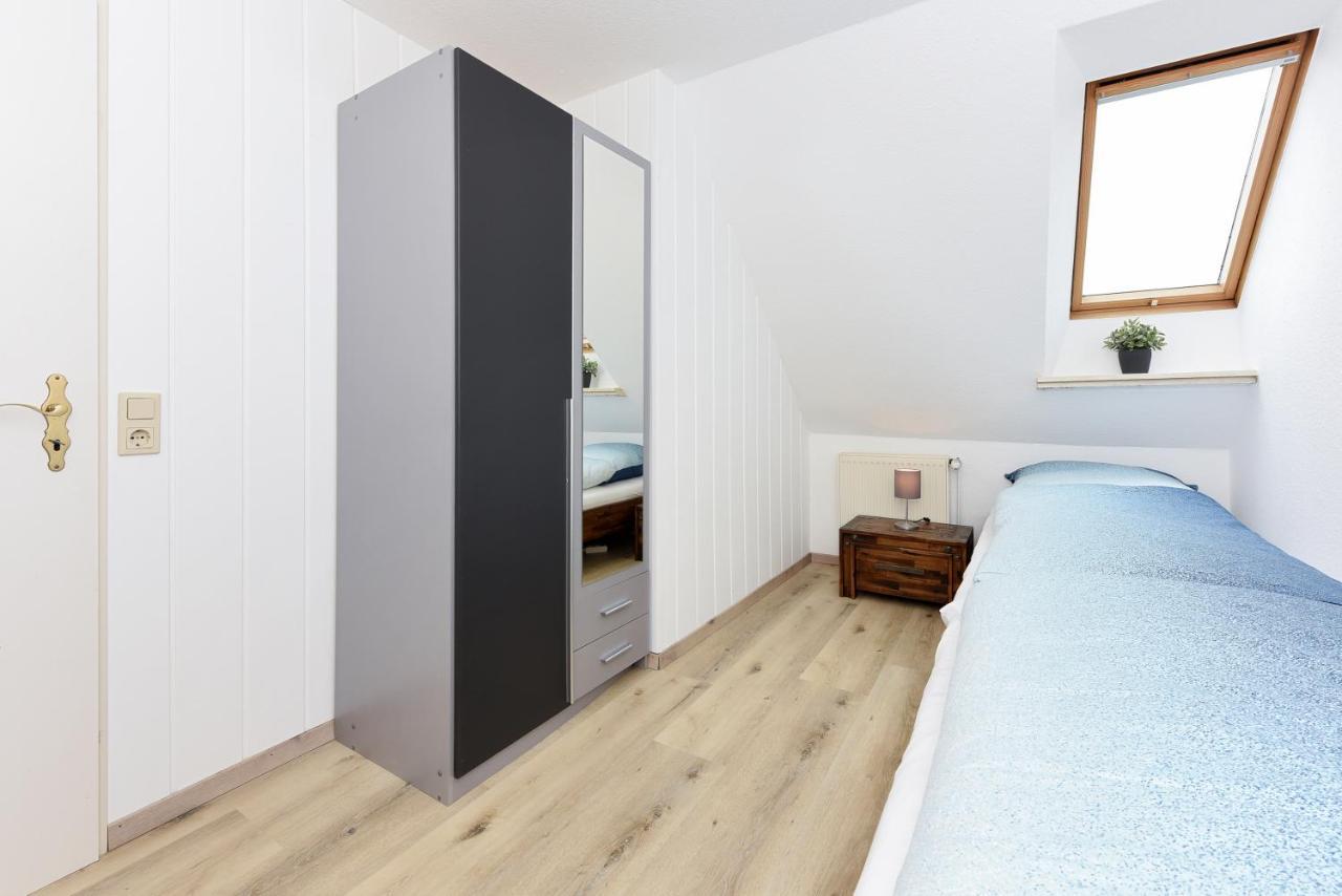 Ferienwohnung 2 Und 3 Im Haus Meeresbrise Carolinensiel Buitenkant foto