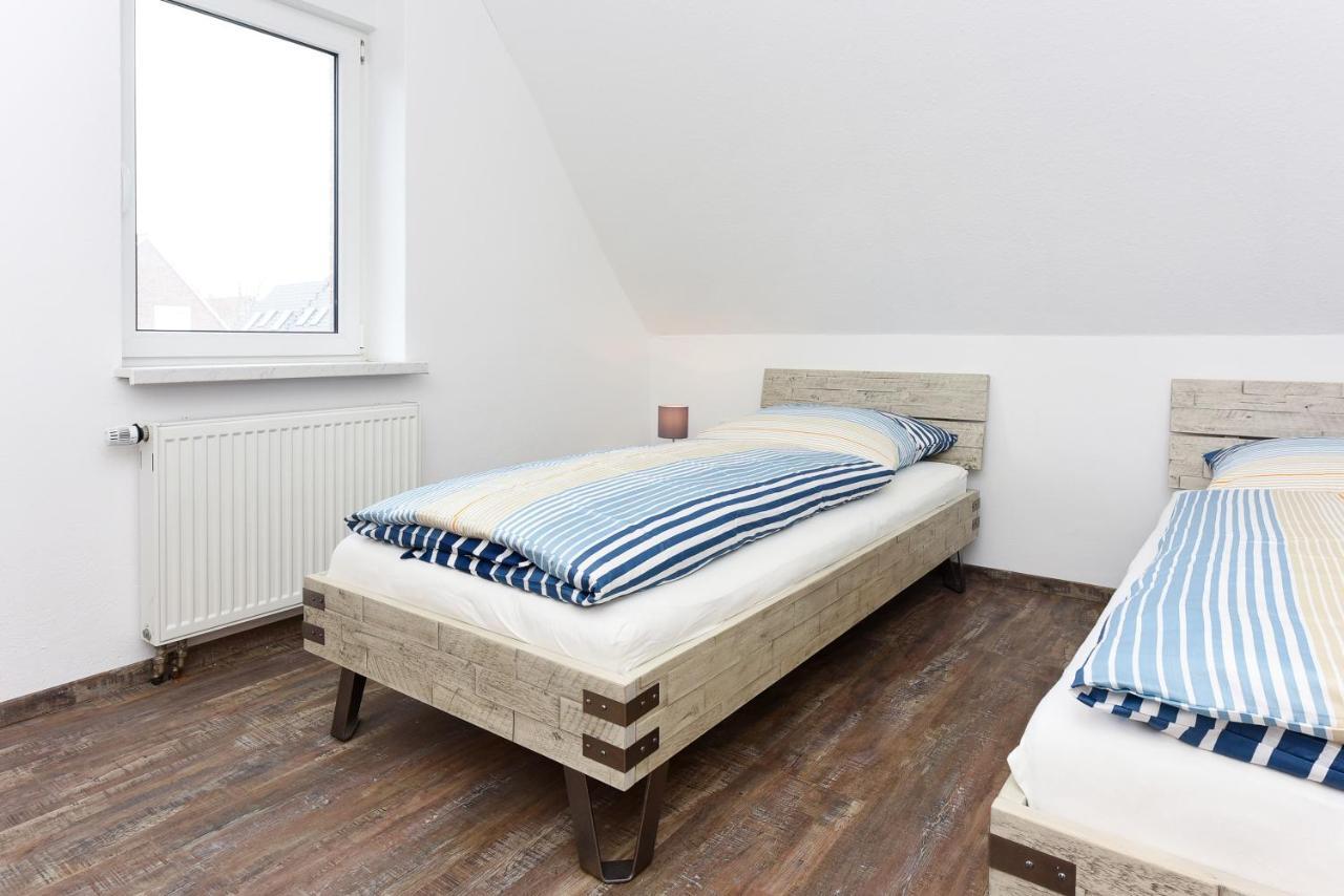 Ferienwohnung 2 Und 3 Im Haus Meeresbrise Carolinensiel Buitenkant foto