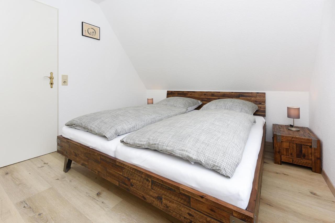 Ferienwohnung 2 Und 3 Im Haus Meeresbrise Carolinensiel Buitenkant foto